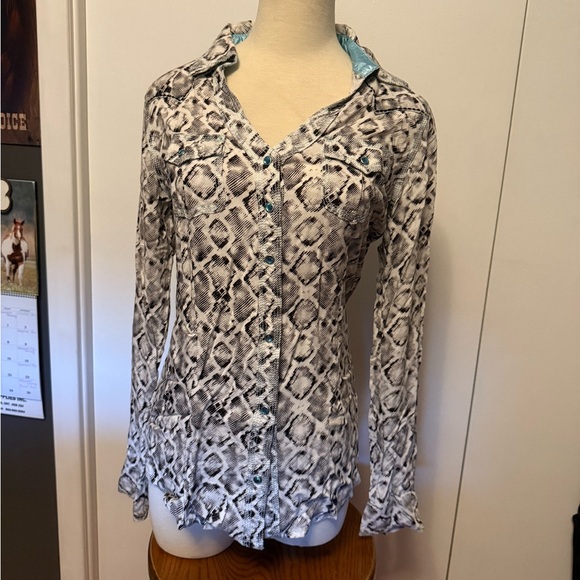 Snake print button up - Picture 1 of 4